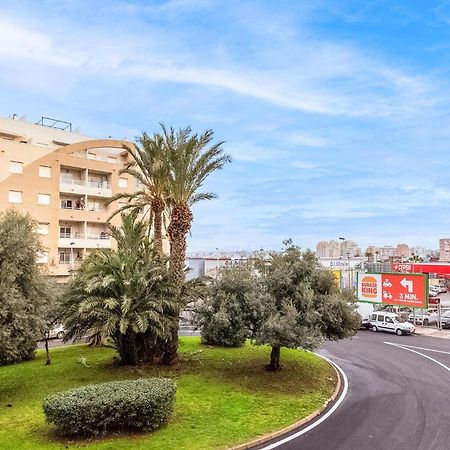 Amazing Apartment In Torrevieja With Kitchen Esterno foto